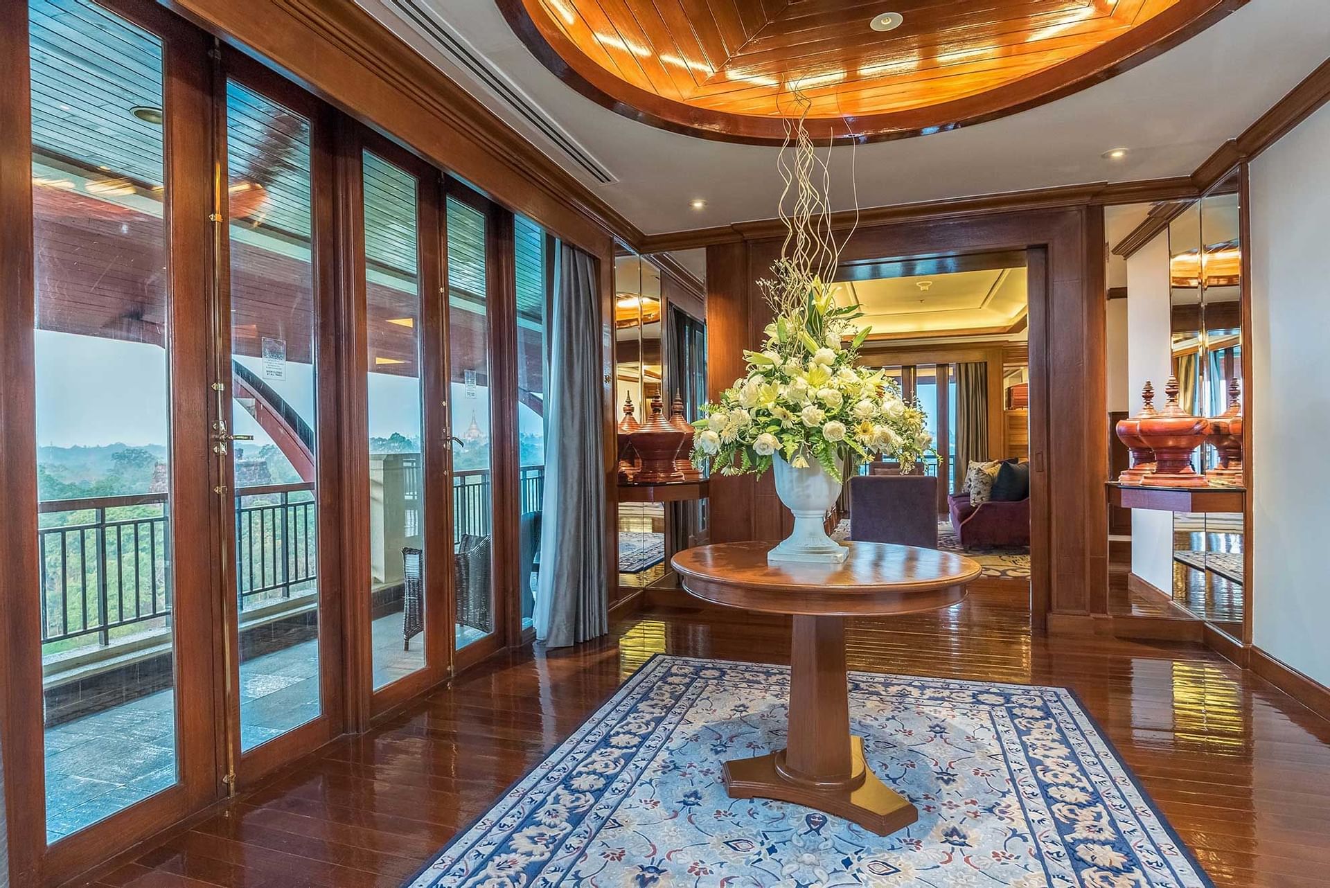 Yangon Hotel Myanmar Chatrium Hotel Royal Lake Yangon