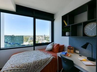 UniLodge Toowong - Studio Apartment