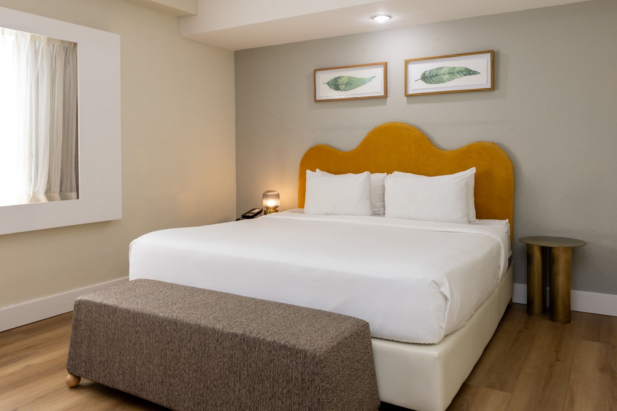 Crest Hotel Suites — photo 17 of 60