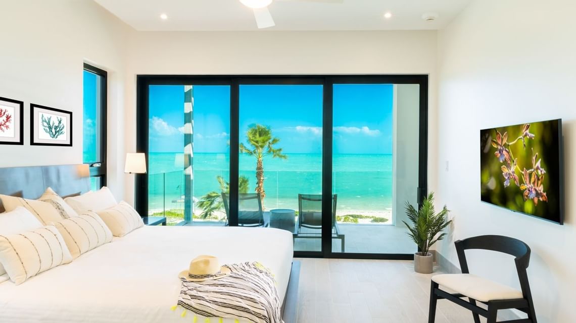 Picture of Four Bedroom Oceanfront Penthouse | H2O Life. Style. Resort. Accommodation