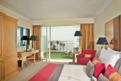 Comfy bedroom with a view at Hotel Cascais Miragem
