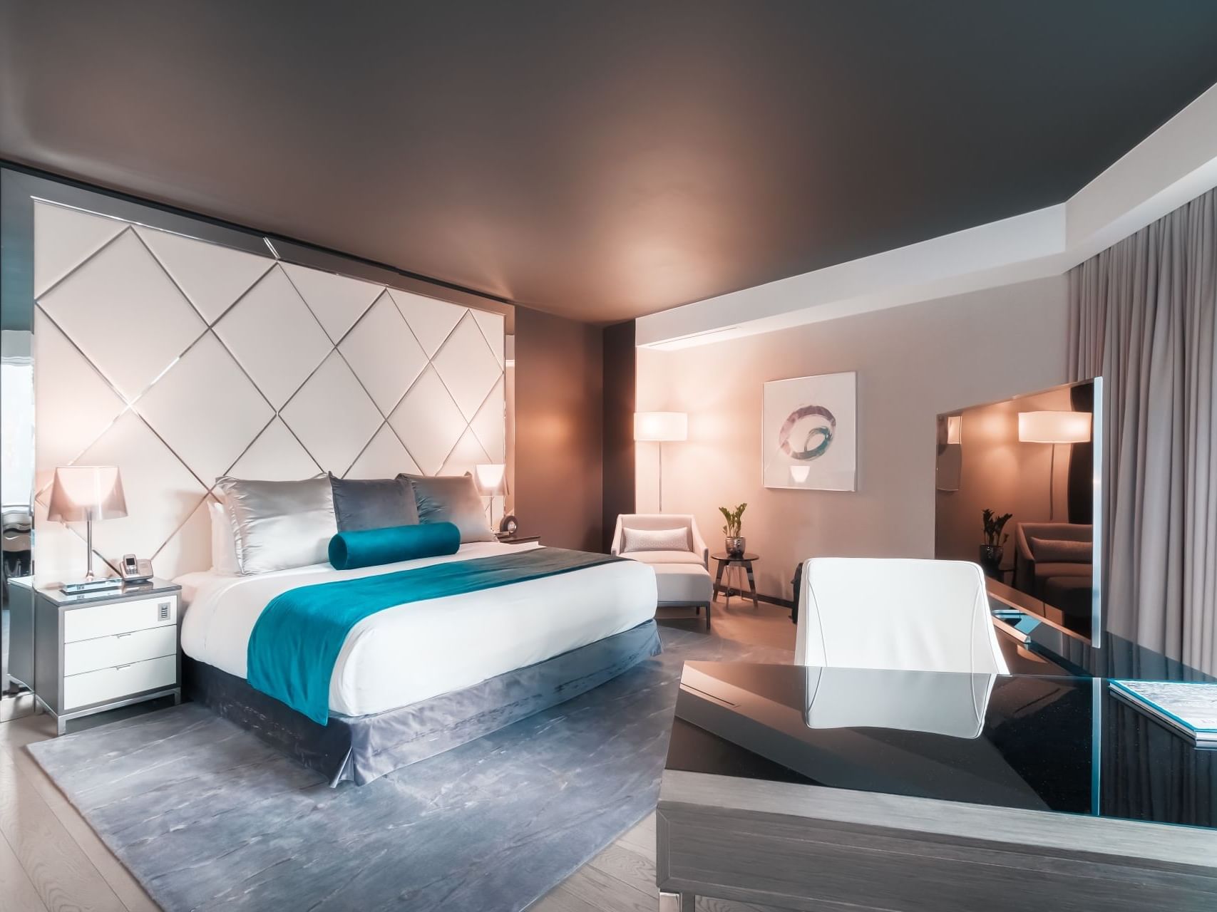 Elegant Paradox King room with modern decor and luxurious amenities at Paradox Vancouver in Vancouver.