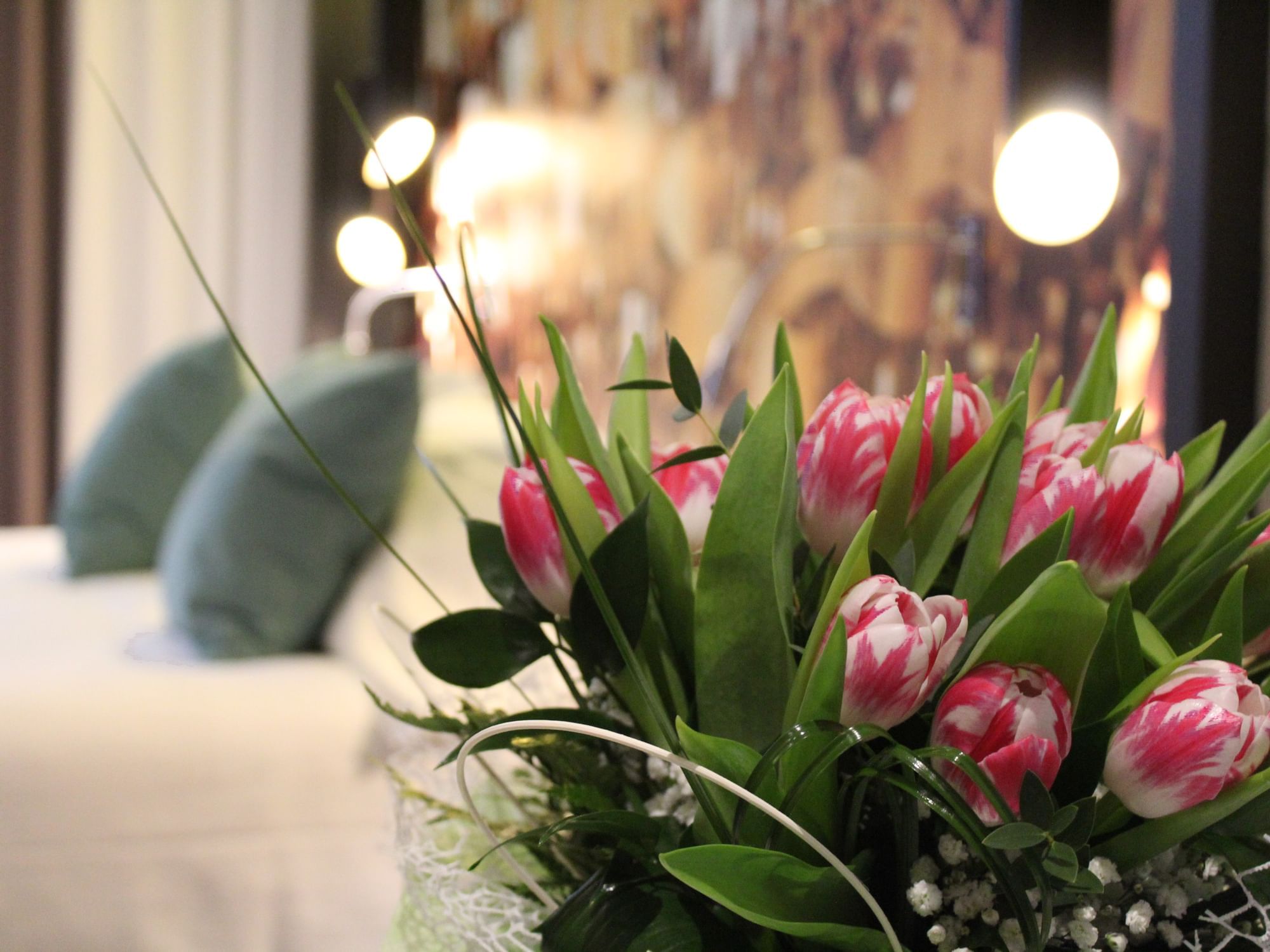 Bouquet of tulip in a room at Duparc Contemporary Suites