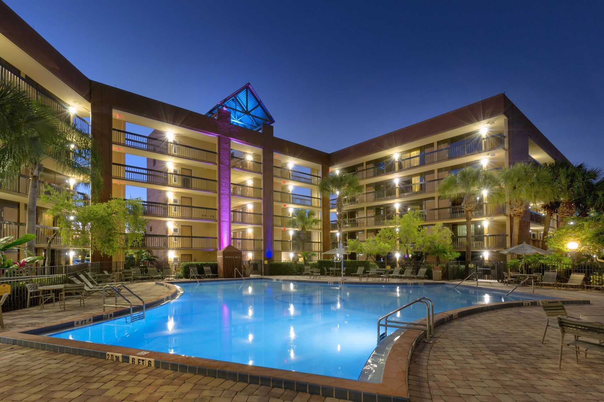 External poolside shot of Rosen Inn Lake Buena Vista, the perfect hotel for Mickey's Not-So-Scary Halloween Party