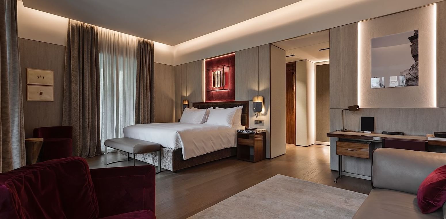 Palazzo Suite 7 with king bed at Fendi Private Suites