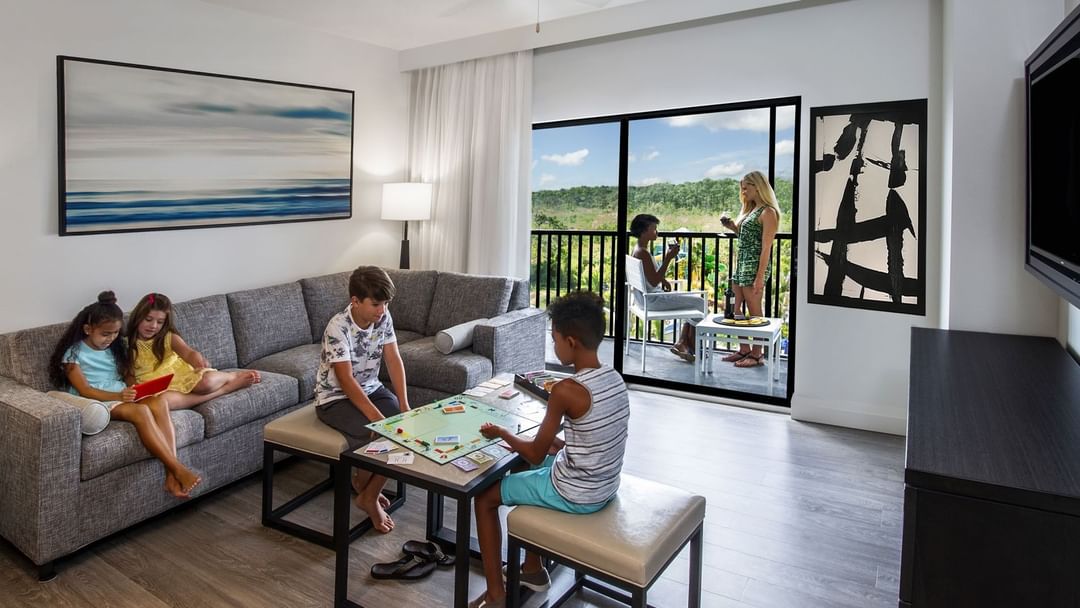 The Ultimate Summer Vacation Packing Guide for Orlando Families