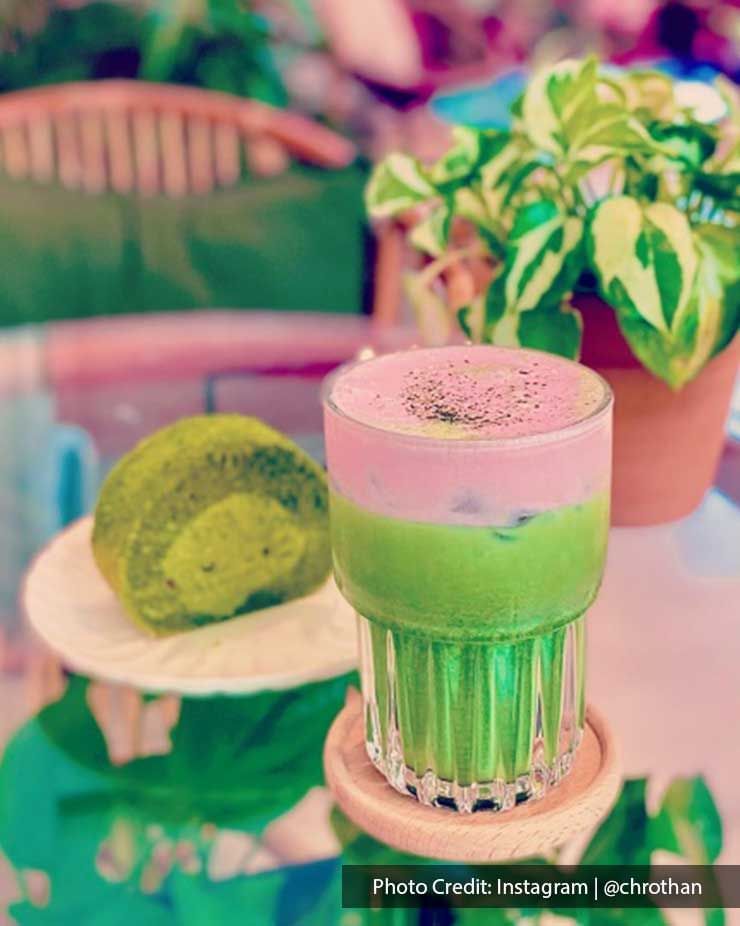 A piece of Matcha roll cake and a glass of Matcha Pink Macchiato at Matcho Cafe - Lexis Suites Penang