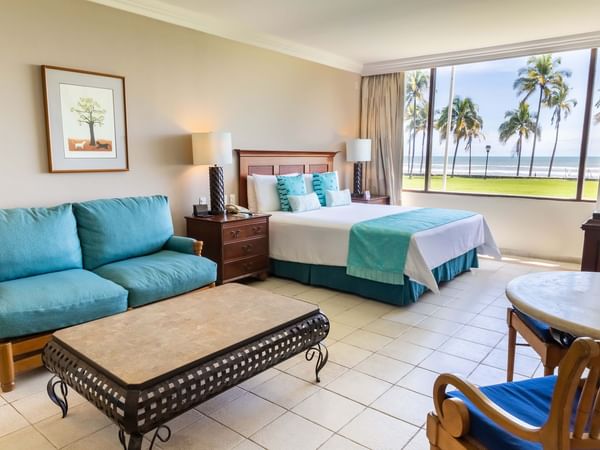 Junior suite king Ocean view with one bed at Mundo Imperial