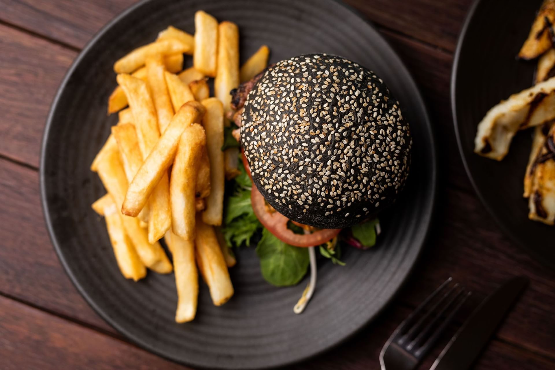 Hamers Bar & Bistro Relaxed Strahan Dining