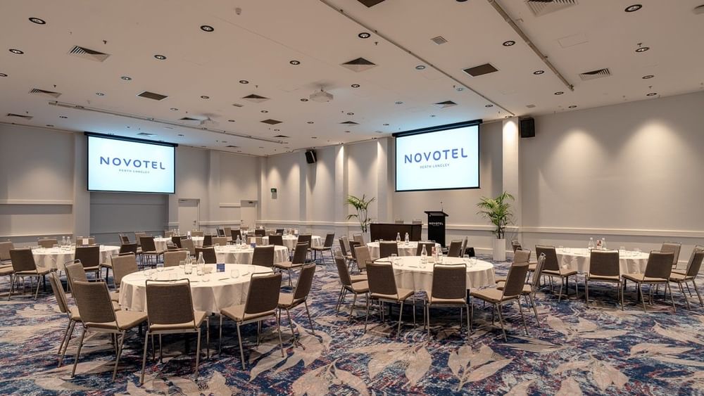 Ballroom South (4)