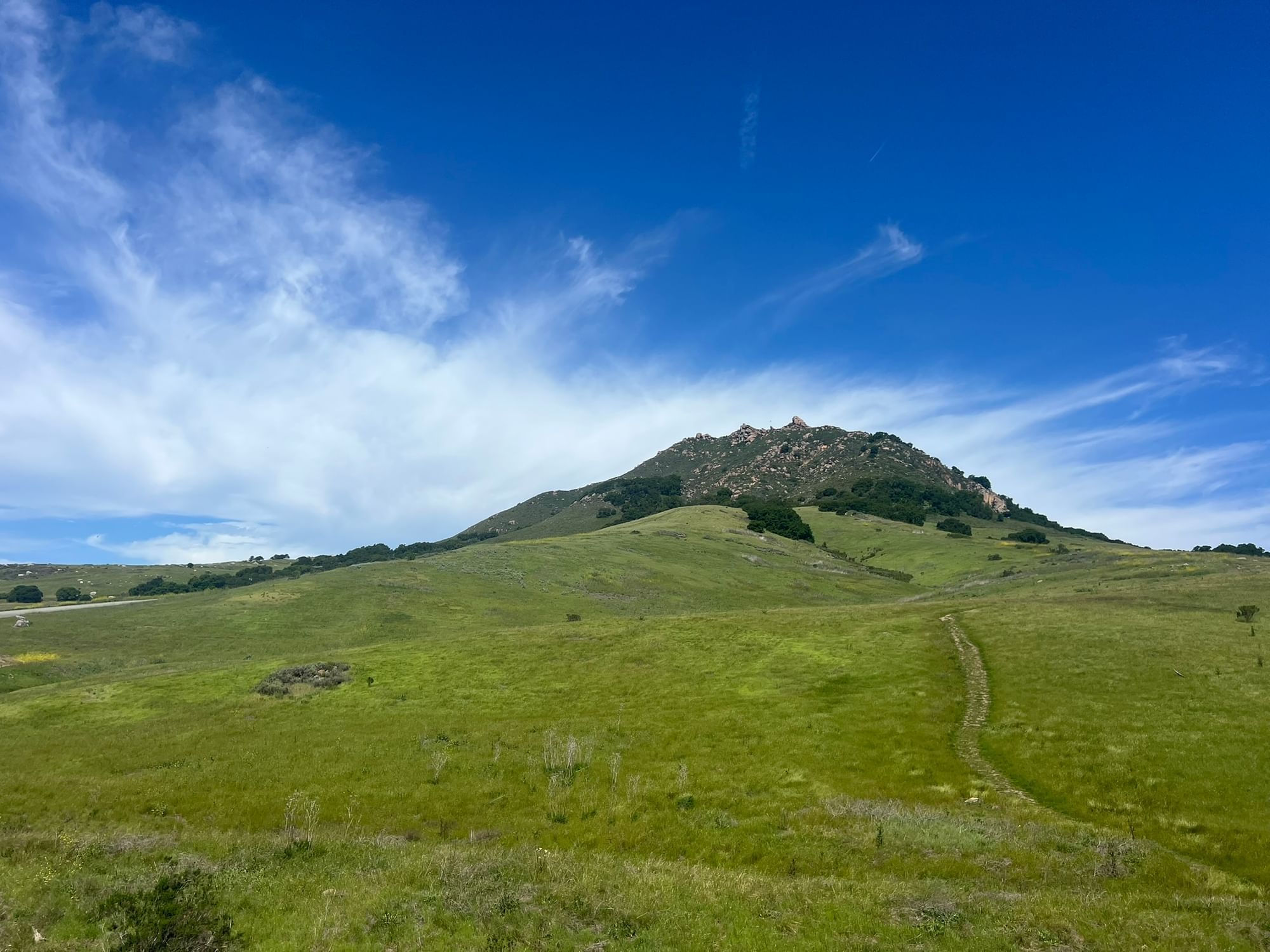 Bishop Peak's Foothill road trailhead entrance