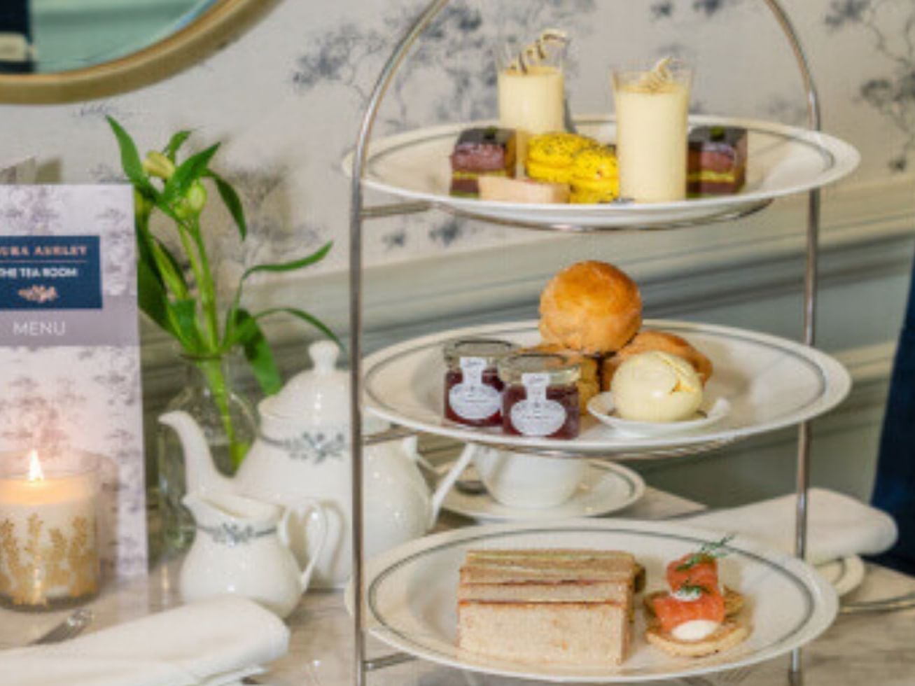 Afternoon Tea In Buckingham Villiers Hotel