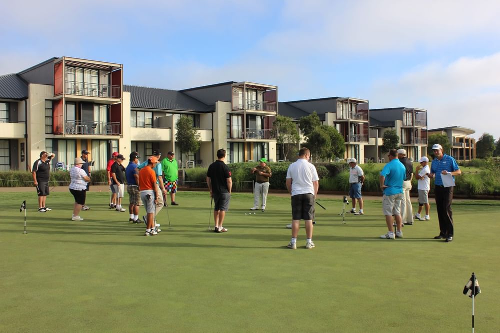 Team building at Kooindah Waters Golf Resort