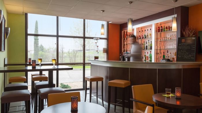 View of the Hotel bar counter at Actuel Hotel