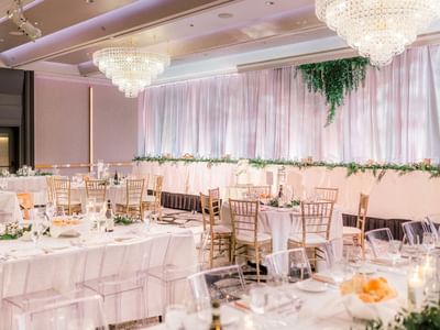 An event hall with wedding arrangements at Carriage House Hotel