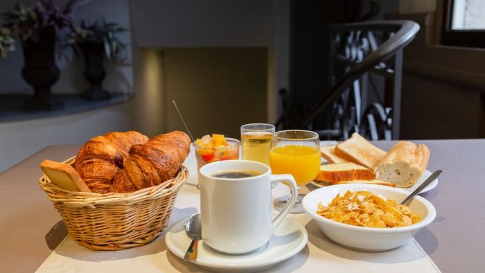 A warm breakfast served at Hotel Astoria Vatican