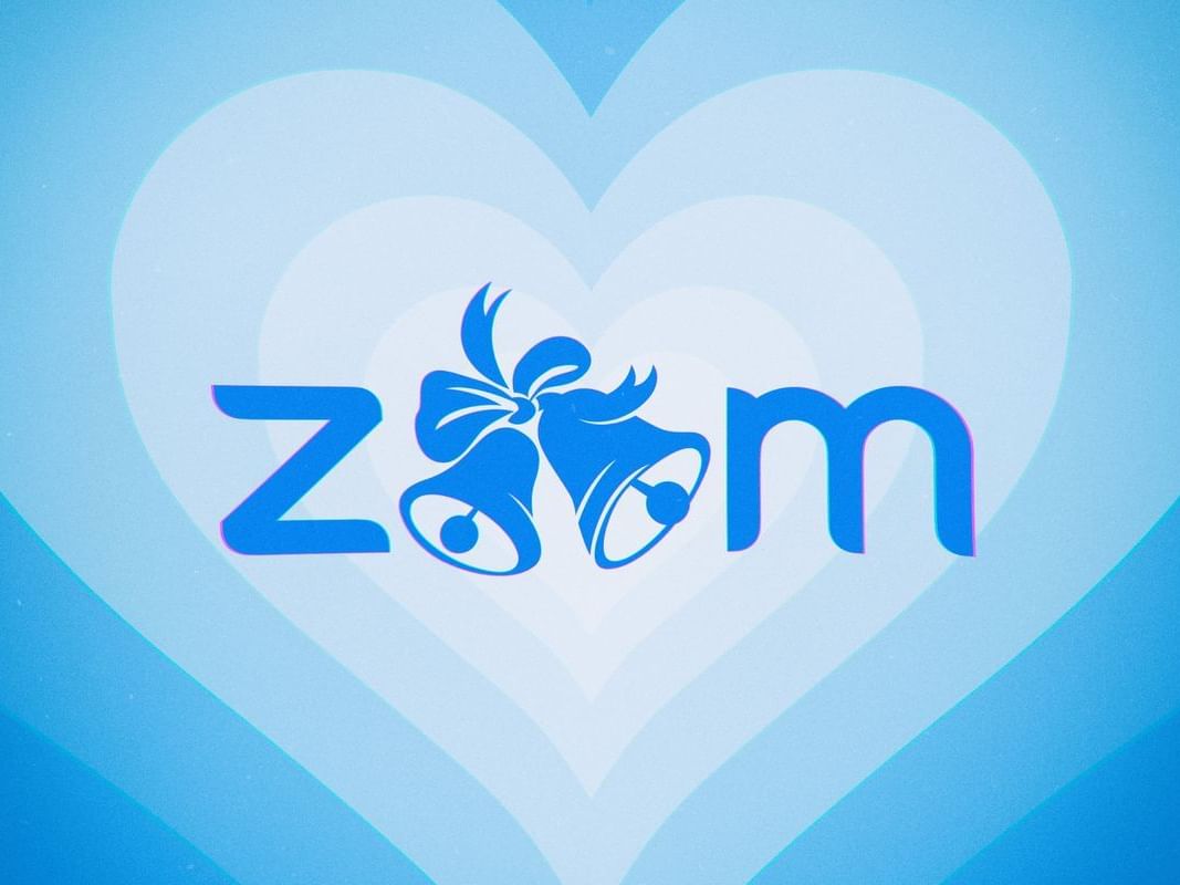 blue hearts that say zoom