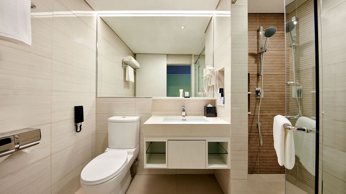 Floor plan of Club City View Twin at Sunway Hotel Hanoi