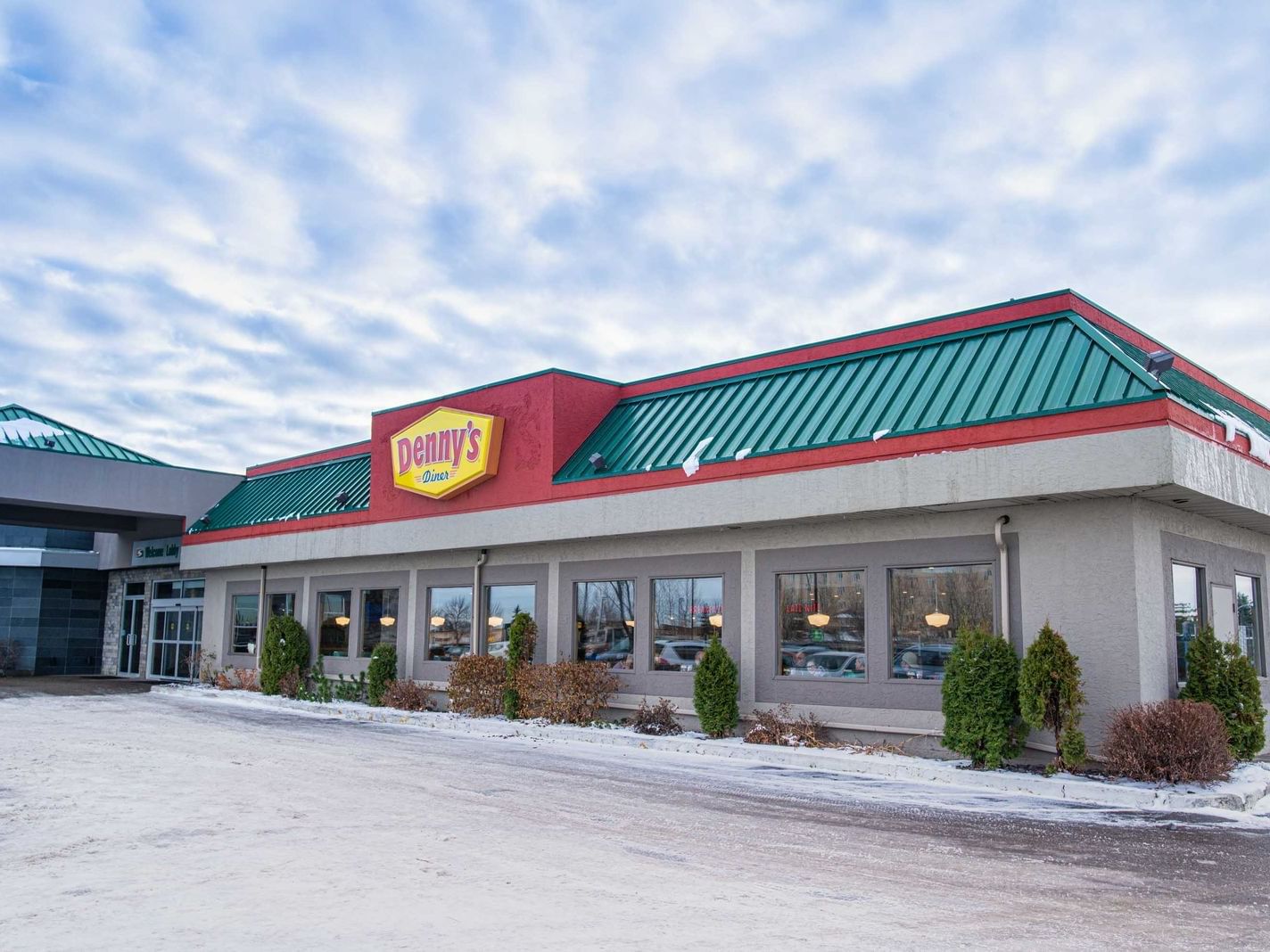 West Edmonton Restaurants Sandman Hotel Edmonton West