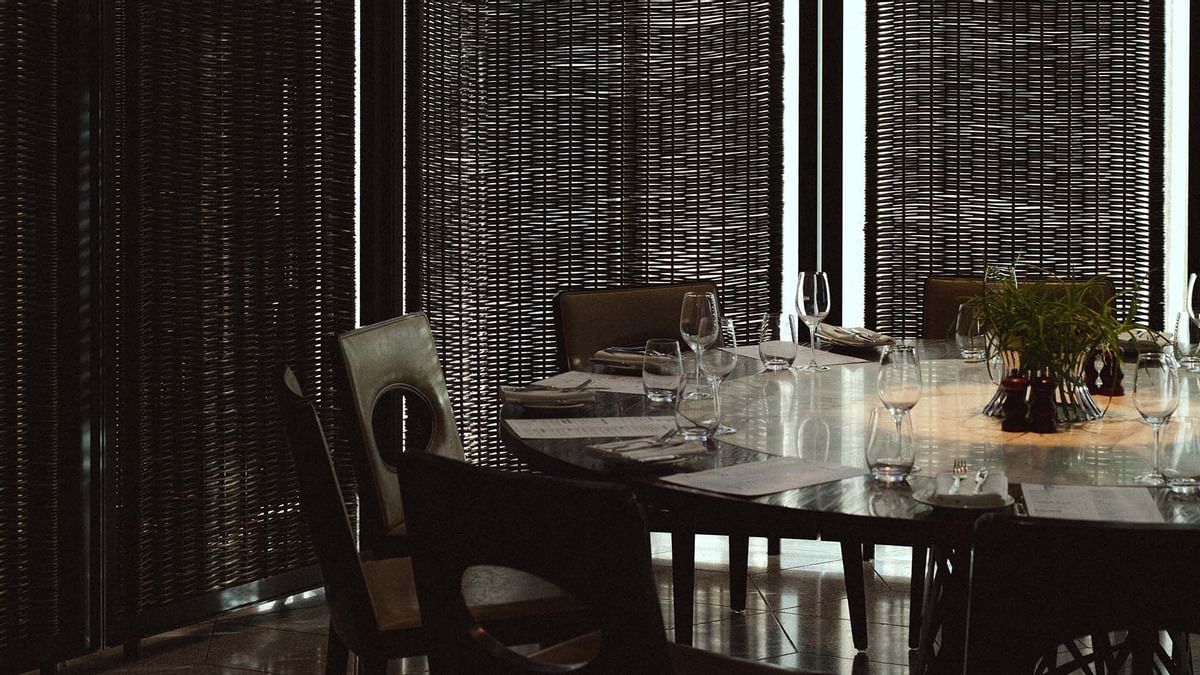 Table layout in Mr. Hive Kitchen & Bar at Crown Tower Hotel