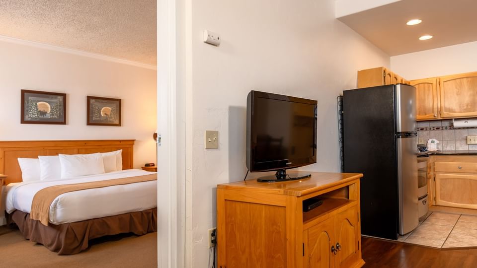 One-Bedroom Accessible Suite