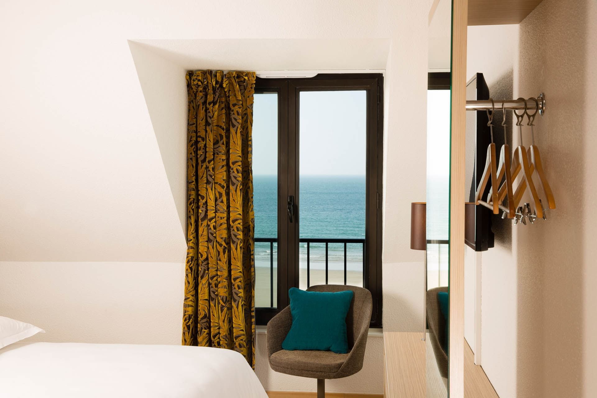 Chambre duplex avec vue sur la mer à l'Escale Oceania Saint-Malo