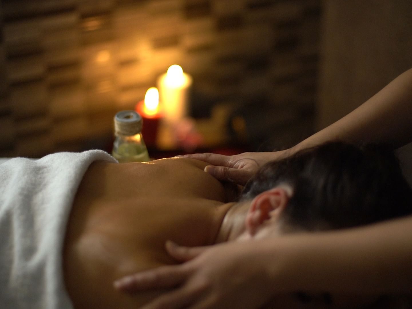 Massage Suite at Grand Cosmopolitan Hotel in Dubai