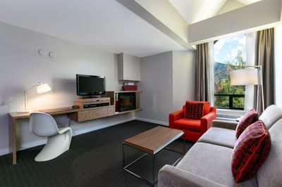 Lounge in One Bedroom Premium Village View Suite, Adara Hotel
