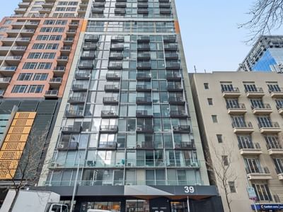 Student Living on Lonsdale