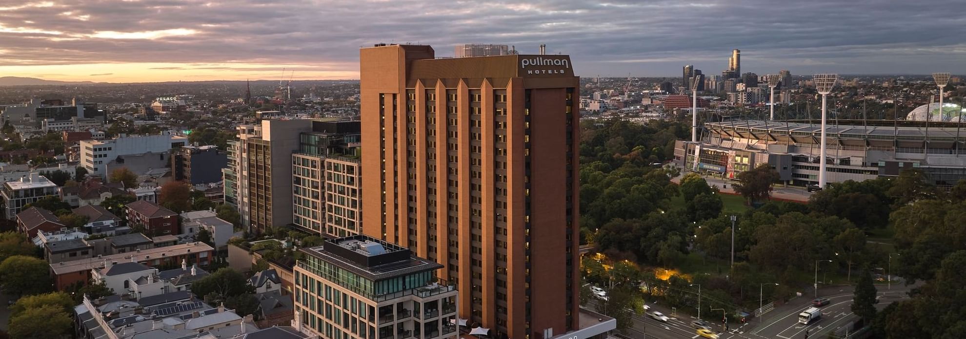 Pullman Melbourne on the Park | Melbourne Hotels | Melbourne Accommodation
