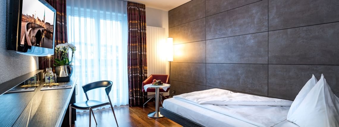 Interior of Standard Single Room at Hotel Sternen Oerlikon