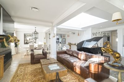 Sitting Area