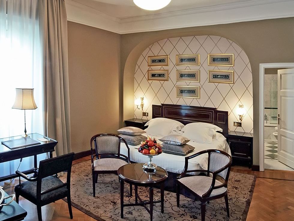Deluxe Room at Grand Hotel et de Milan