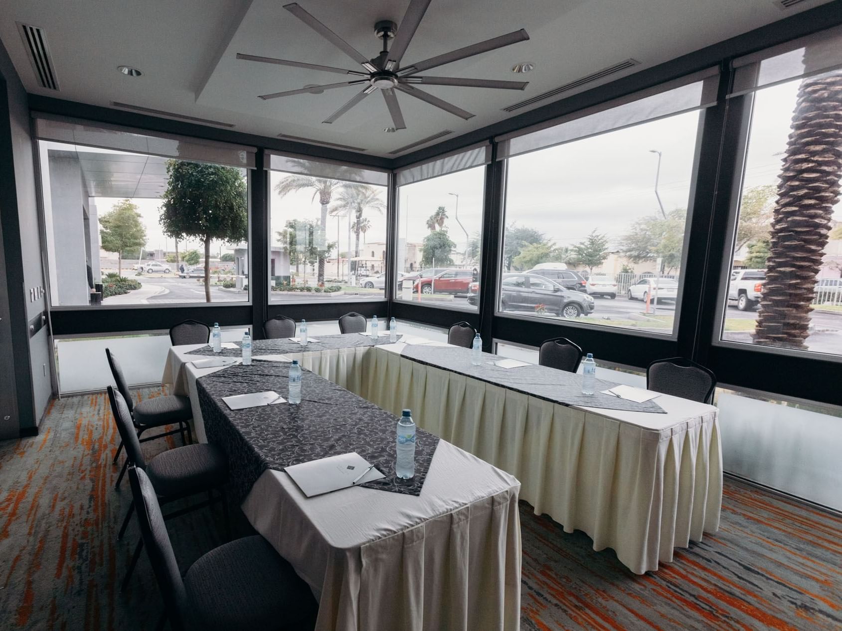 U-style table in VIP Private meeting room at Araiza San Luis