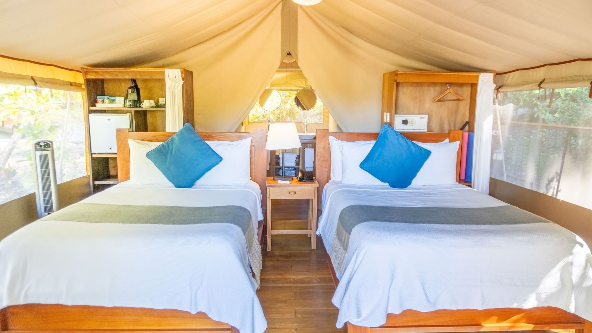 Luxury Tent Bedroom Tent Cheap Luxury Tents Are The Big Trend In