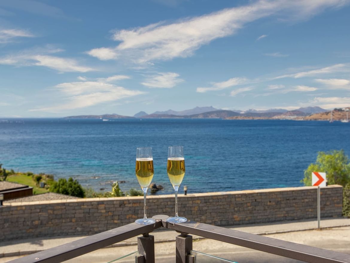 Two Champaign glasses & sea view in Standard sea view at Senses