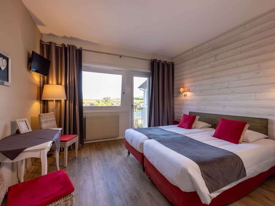 Double beds in Hotel Kastleberg at The Originals Hotels