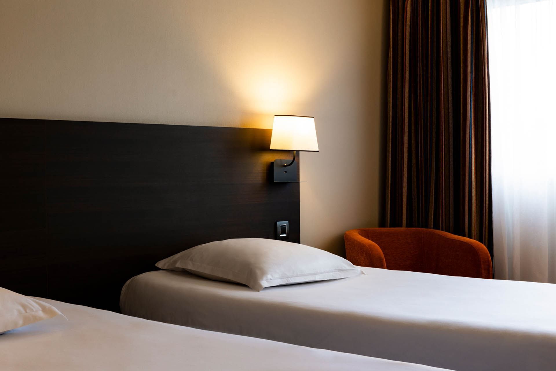 Chambre twin confort à l'Escale Oceania Pornichet La Baule