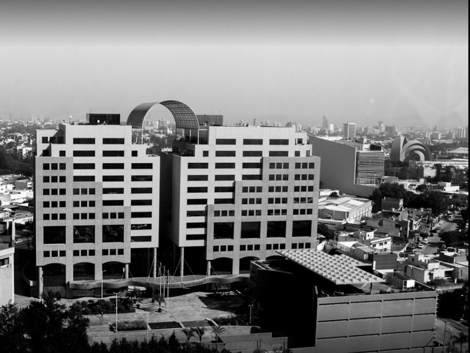 Distant exterior of World Trade Center near Hotel Guadalajara
