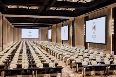 Large-scale conference set-up in Grand Ballroom at Eastin Grand Hotel Phayathai