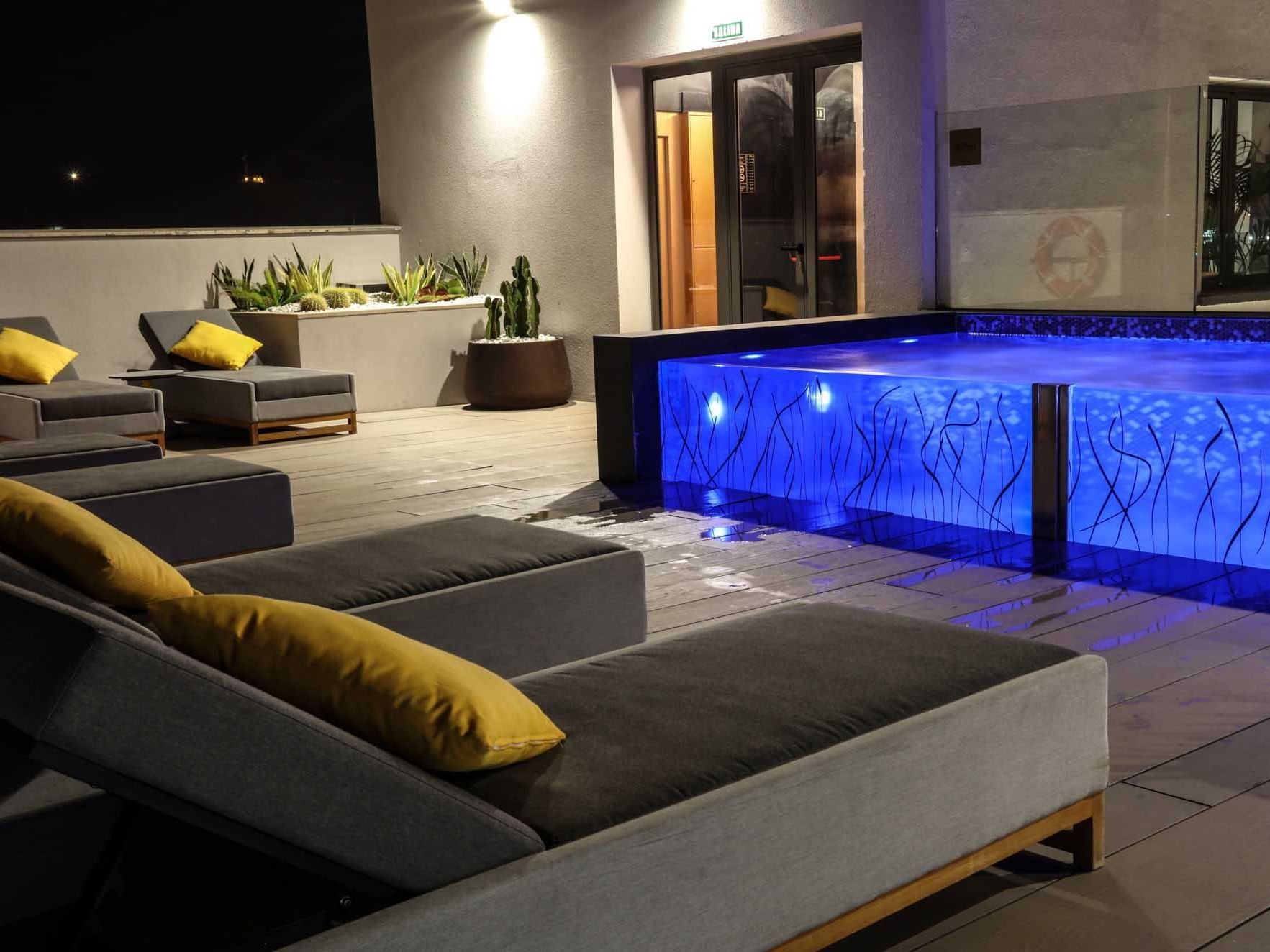 rooftop en hotel Design Plus Bex