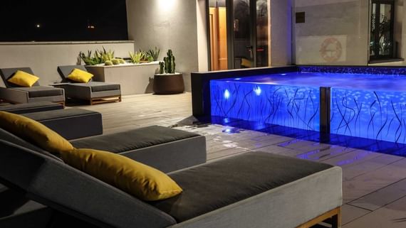 IBEX Dachterrasse Bar