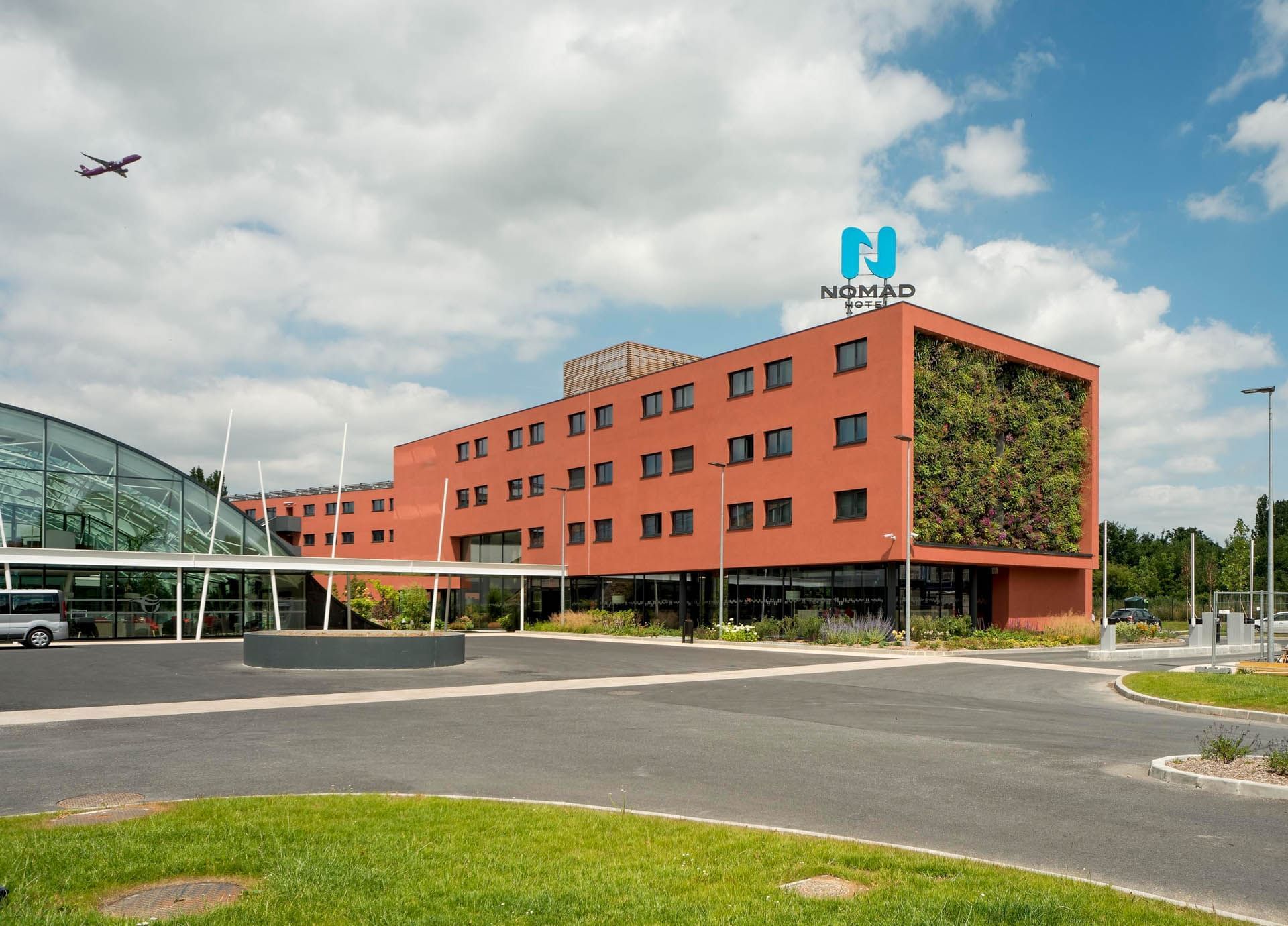 L'extérieur de Nomad Hotels Paris Roissy