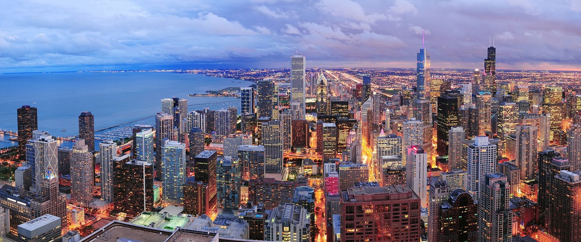 Vue panoramique de Chicago au crepuscule