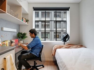 UL Auckland Central Student - Heritage Premium Ensuite