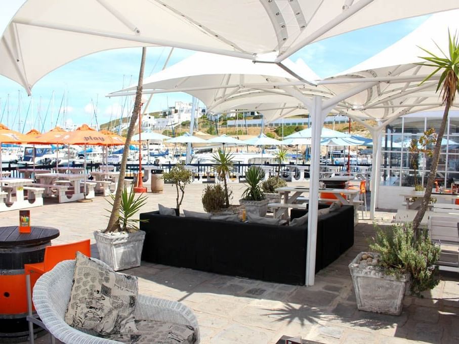 Dockside Cafe and Lounge in Club Mykonos 
