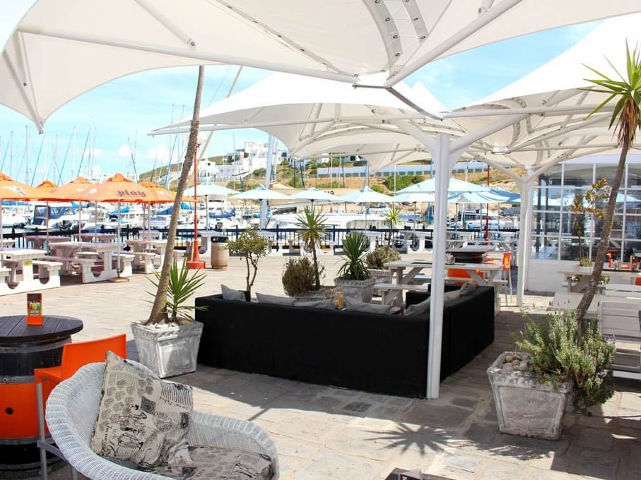 Dockside Cafe and Lounge in Club Mykonos