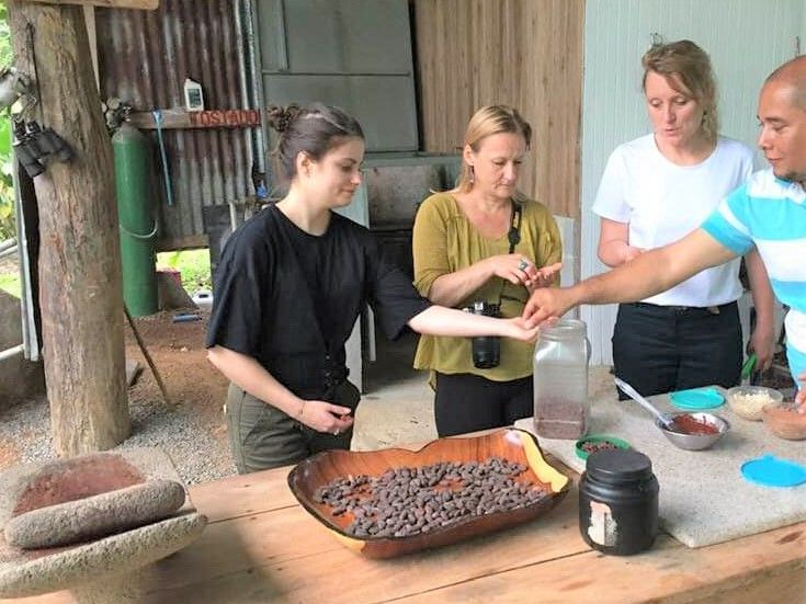 Visitors sampling in Chocolate Farm near Rio Celeste Hideaway