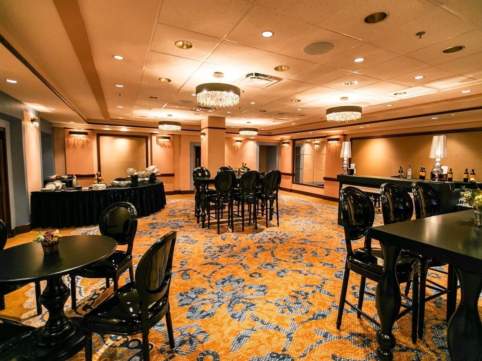 Well-arranged Salon Paoli meeting room at Hotel El Convento