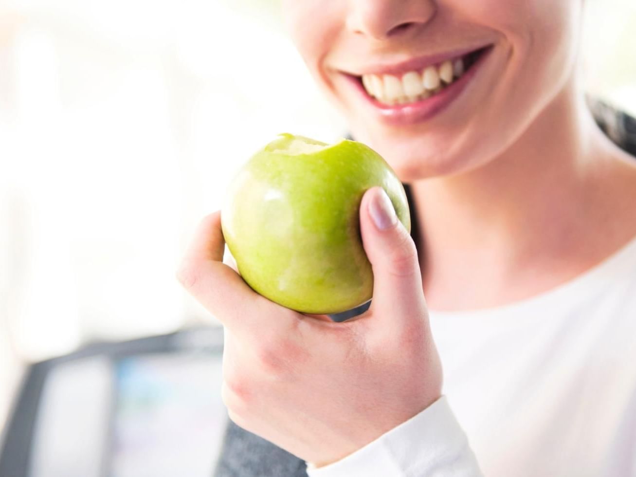 Are Apples Good for You? 7 Health Benefits